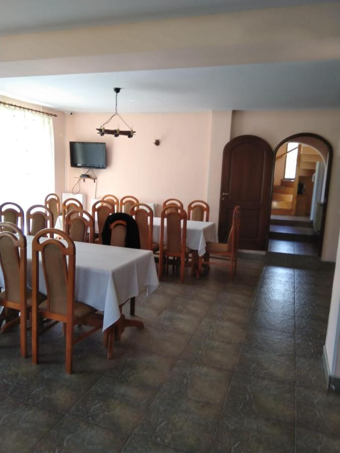 Pensiunea Roua Diminetilor Rusca  Exterior foto