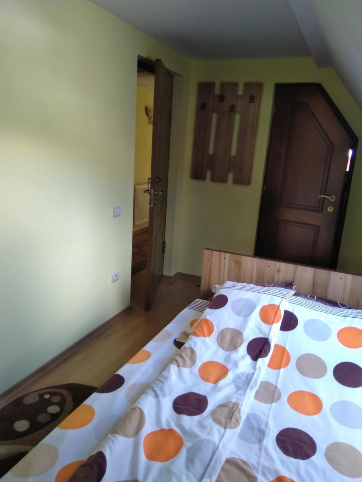 Pensiunea Roua Diminetilor Rusca  Habitación foto